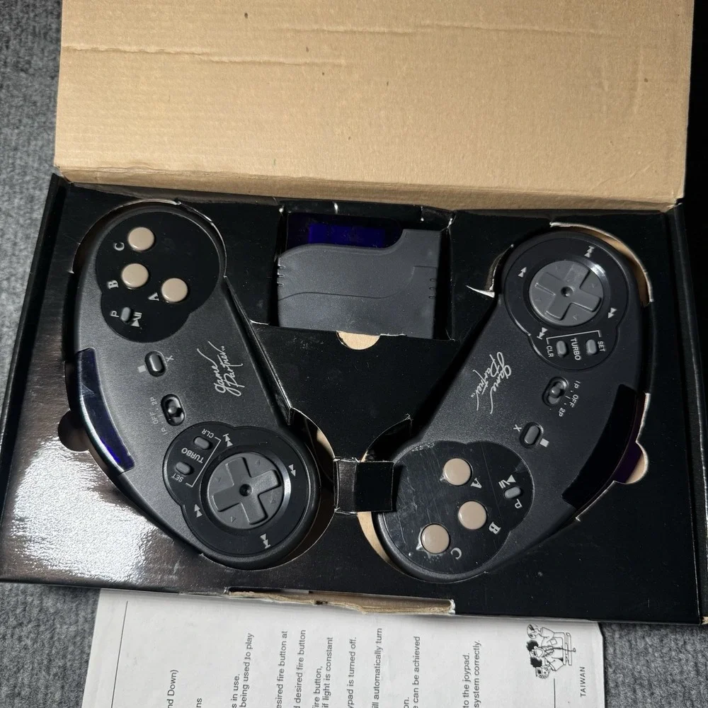 Stealth Infra-Red Joypad‎ Controller for the Panasonic 3DO Complete in Box